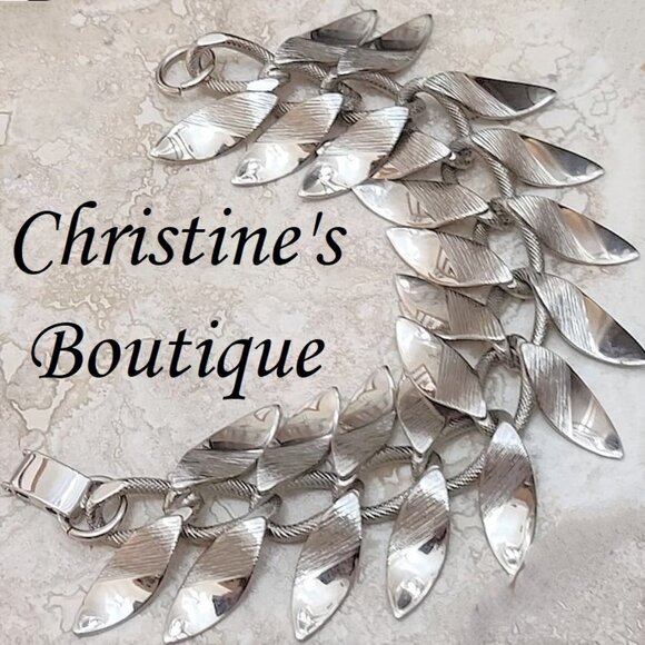 Dragon scale bracelet, vintage silver alloy statement bracelet - Picture 1 of 2